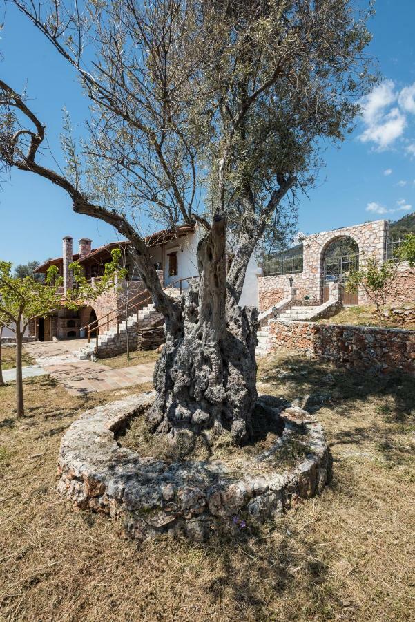 Ferienhaus Aradena Traditional House 1 *